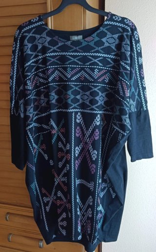 Vestido Oversize Negro Estampado