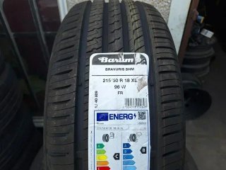 215 50 R18 96W Barum -1 neumático km.0