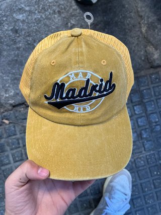 Gorra Madrid Amarilla