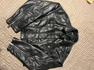 Chaqueta Biker Efecto Piel Zara