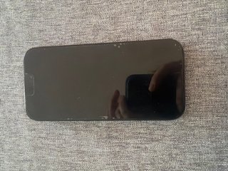 iPhone 16 Pro Negro