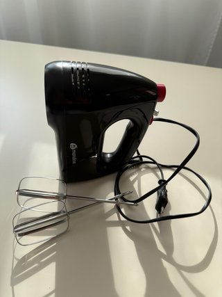 Batidora de mano Mandine negra