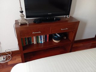Mesillas noche, comoda dormitorio y mueble auxilia