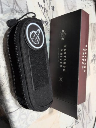 Bastards knives