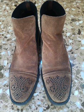 Botas Camperas de Piel con Tachuelas