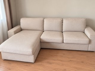 Sofá con chaise Longue Beige