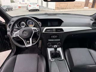 Mercedes-Benz Clase C 2011 paquete Amg