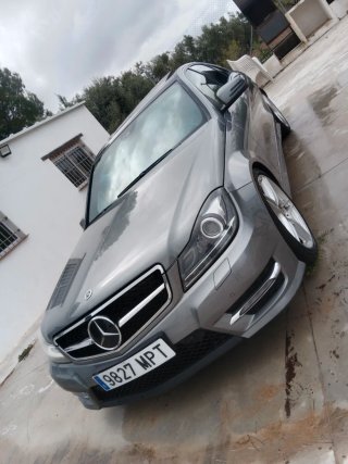 Mercedes-Benz Clase C 2011