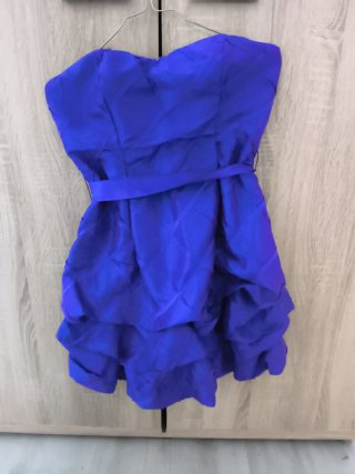 Vestido de fiesta azul
