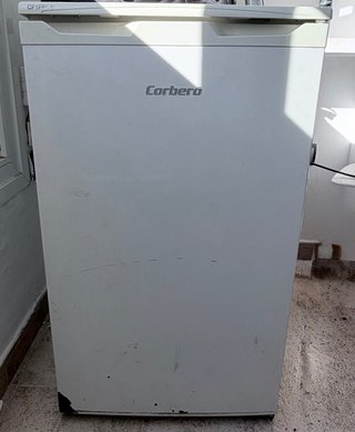 Nevera pequeña Corberó