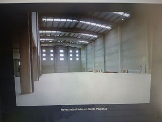 Nave industrial en alquiler en Santa Perpètua de Mogoda