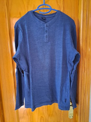 Camiseta de manga larga azul