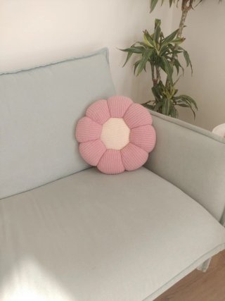 Cojín con forma de flor para sofá