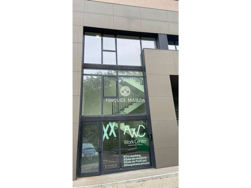 Commercial premises for rent in Encamp · 13 of 14