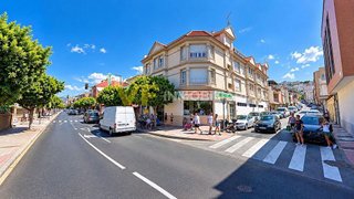 Garaje en venta en Barrio de Ciudad Jardín en Málaga