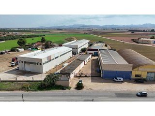 Nave industrial en venta en La Palma en Cartagena