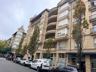 Local comercial en venta en El Antiguo en San Sebastián-Donostia