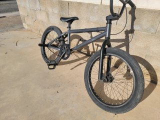 Bicicleta BMX Gris