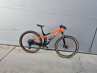 Berria carbono doble suspension 29 pulgadas mtb bt