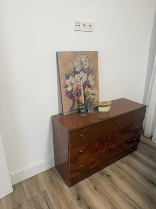 Cómoda de madera