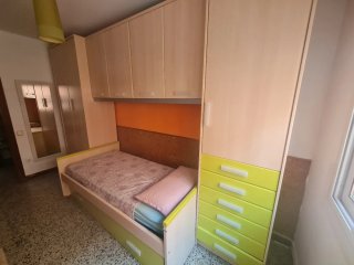 Mueble Cama con Armario y Cajonera
