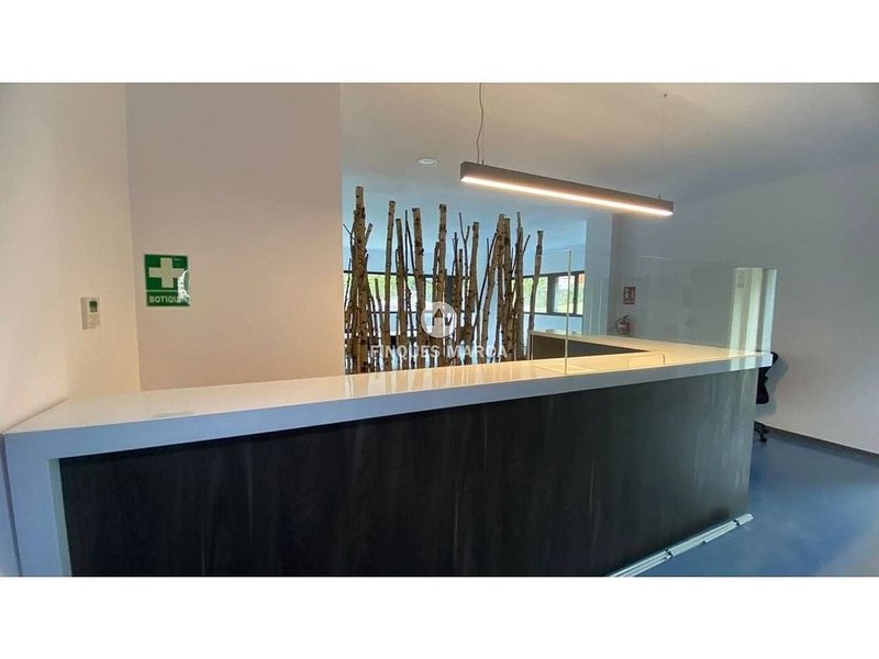 Commercial premises for rent in Encamp · 5 of 13