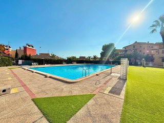 Piso en alquiler en Nueva Torrevieja - Aguas Nuevas en Torrevieja