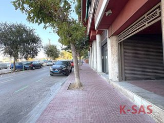 Local comercial en alquiler en Can Vidalet en Esplugues de Llobregat