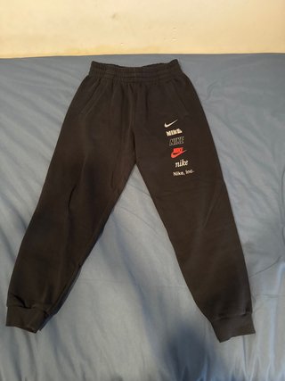 Pantalón Nike Negro