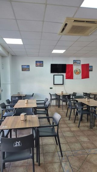 Local comercial en alquiler en Parlamento - Torneo en Sevilla