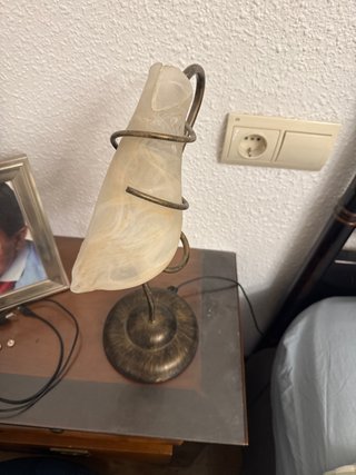 Lámpara de mesa estilo clásico
