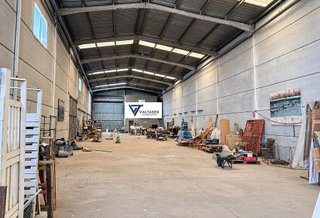 Nave industrial en venta en La Conarda en Pobla de Vallbona (la)
