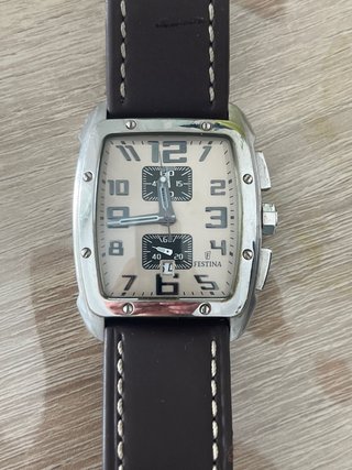 Reloj Festina con Correa de Piel