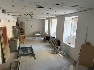 Local comercial en alquiler en Palos de Moguer en Madrid