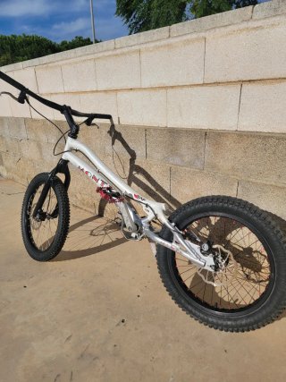 Bicicleta de Trial Monty