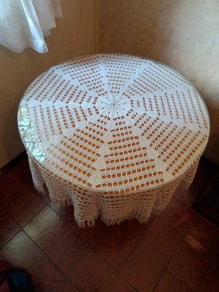 Mesa camilla redonda con cristal