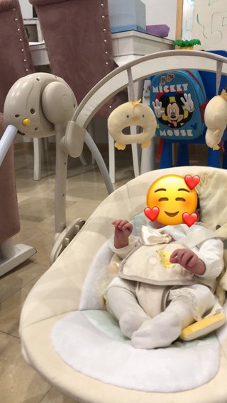 Precioso Columpio bebé peluche patito