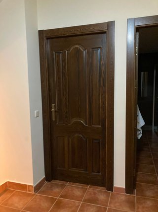 8 Puertas Madera Pino Macizas (Tapetas incluidas)