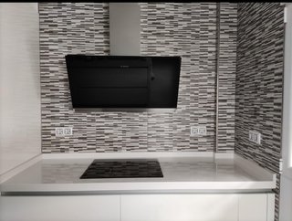 Campana Extractora Decorativa Bosch Negra