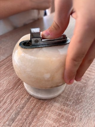 Mechero de Sobremesa de Piedra