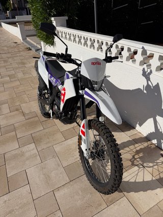 Aprilia RX 125 Enduro NUEVA