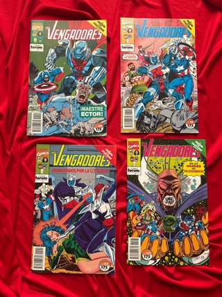 Lote de cuatro Cómics Los Vengadores