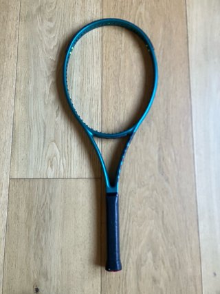 Raqueta de Tenis Wilson Blade V9 101L