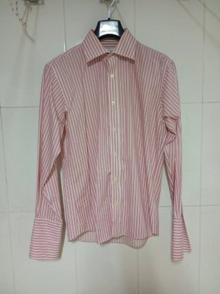 Camisa de gemelos rayas rojas y blancas