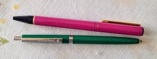 Set de 2 Bolígrafos Staedtler y Inoxcrom.