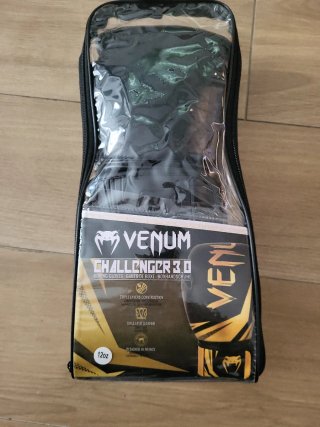 Guantes de Boxeo Venum Challenger 3.0