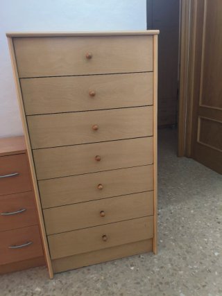 Sinfonier de madera con 7 cajones