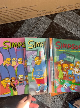 Lote 21 comics los simpsons