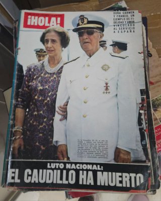 2 Revistas Hola 1975 Muerte de Franco.Agonía yLuto