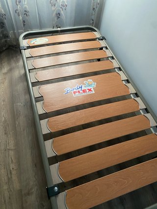 Somier 90x190 cm con Patas, Mesilla y Cabecero